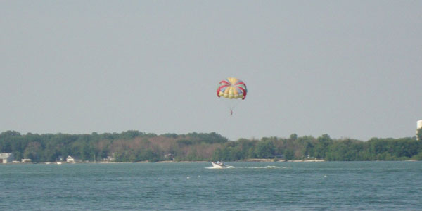 putinbayparasail